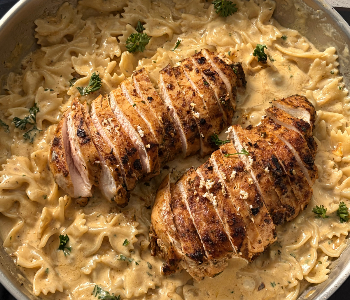 Romige Kip Pasta met Knoflook & Parmezaan | Kipdirect